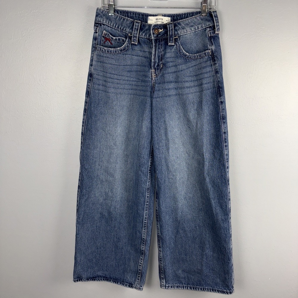 Hollister Low-Rise Super Baggy Cherry Jeans Blue Medium Wash W26 Wide Leg Y2K